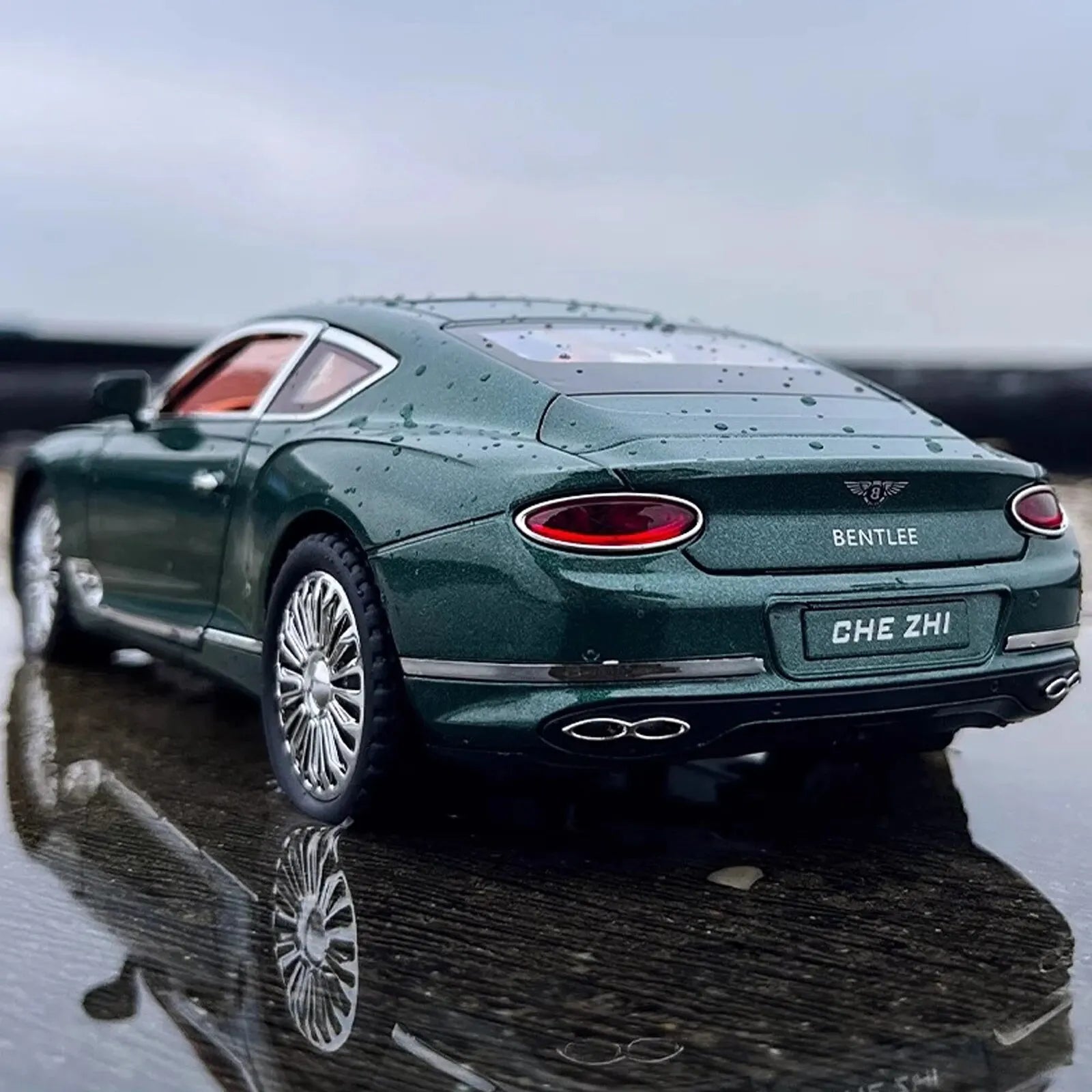 Voiture Miniature Continental GT 1:24 — Métal Diecast, Portes Ouvrantes, Lumières & Sons 🚗